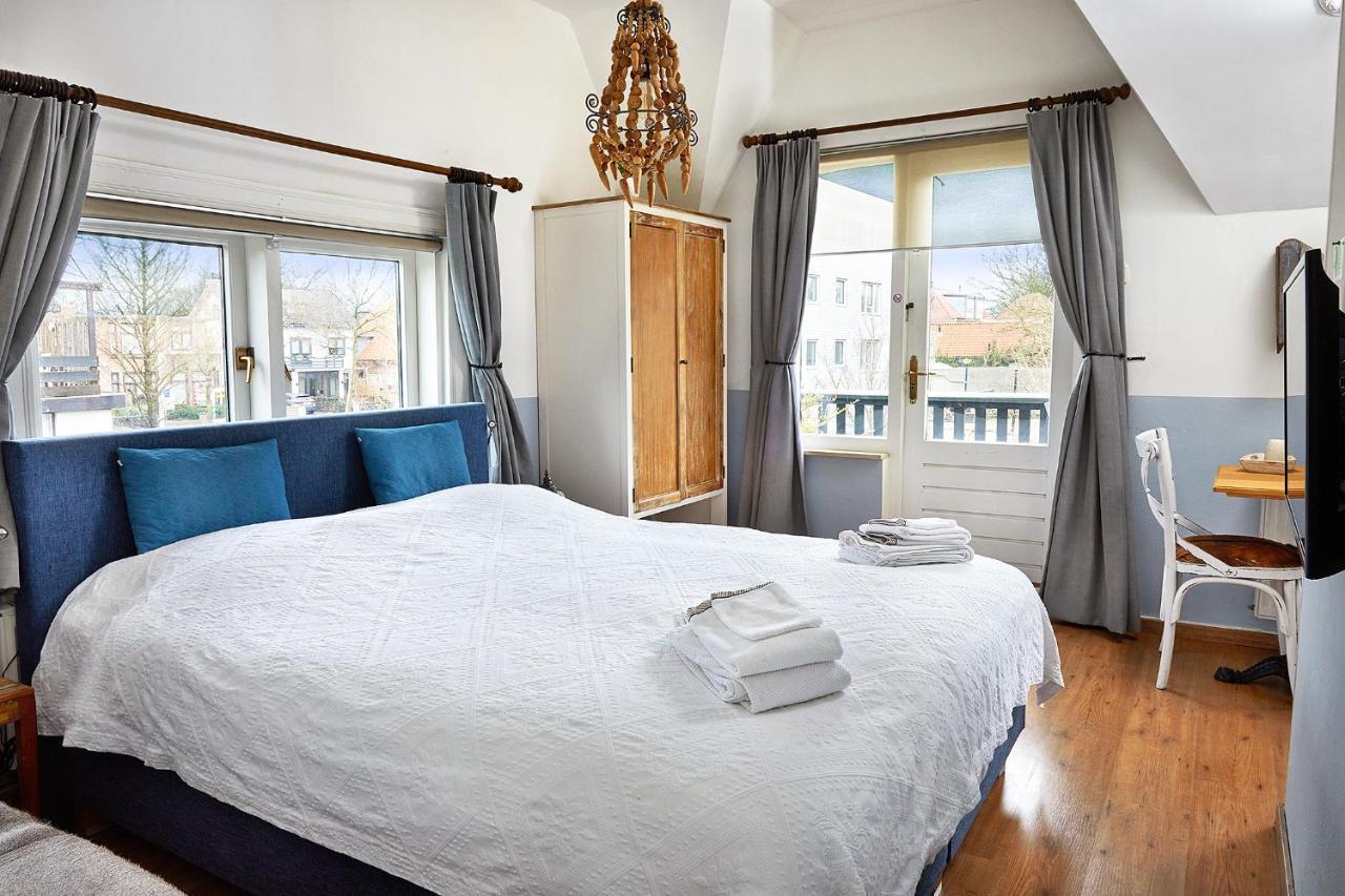Guest House Aquarius Зандфорт Экстерьер фото